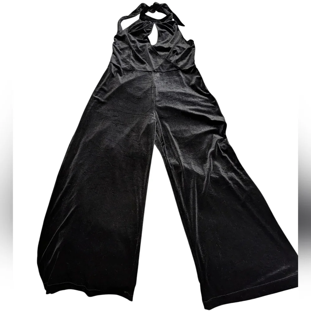 7 For All Mankind Black Velvet Jumpsuit - Picture 3 of 9